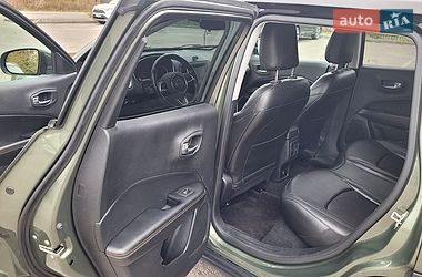 Позашляховик / Кросовер Jeep Compass 2019 в Києві фото 31 Позашляховик / Кросовер Jeep Compass 2019 в Києві