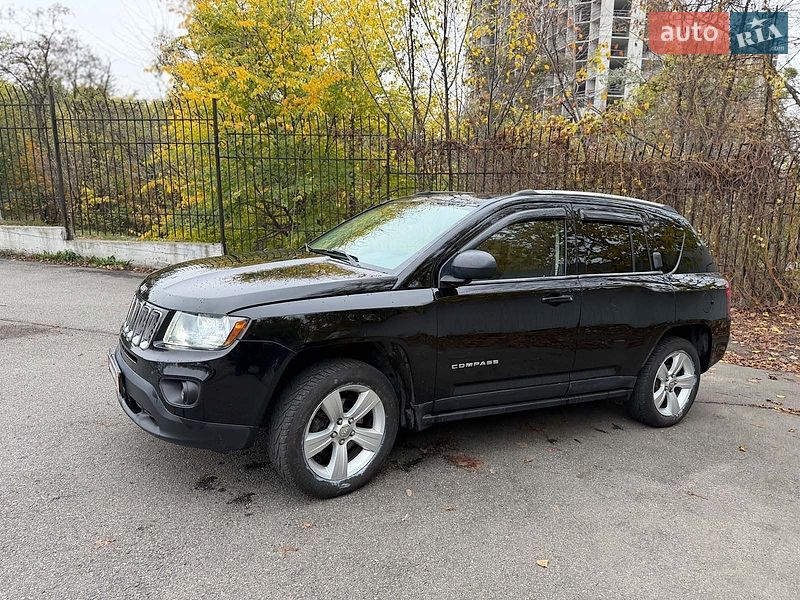 Внедорожник / Кроссовер Jeep Compass 2013 в Киеве