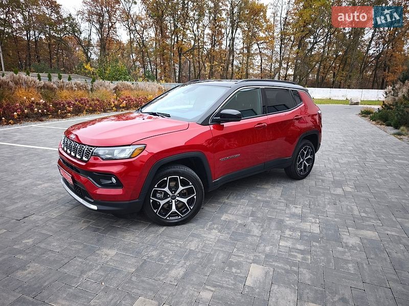 Позашляховик / Кросовер Jeep Compass 2025 в Луцьку фото 23 Позашляховик / Кросовер Jeep Compass 2025 в Луцьку