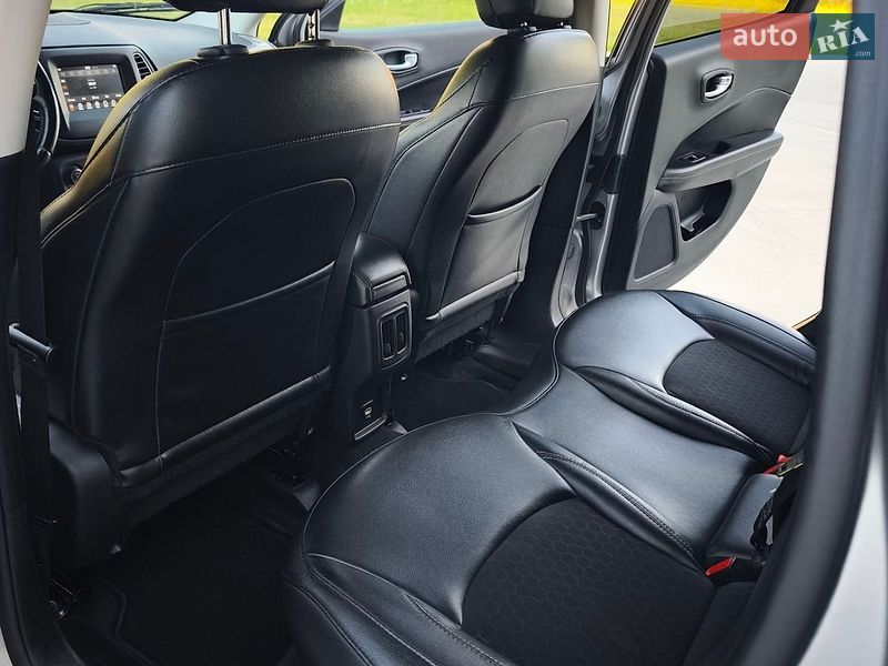 Внедорожник / Кроссовер Jeep Compass 2020 в Луцке
