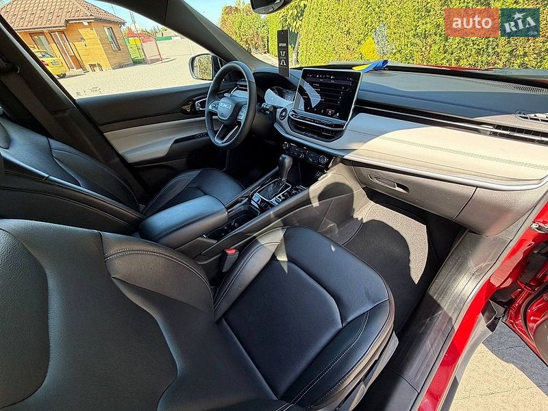 Позашляховик / Кросовер Jeep Compass 2024 в Стрию