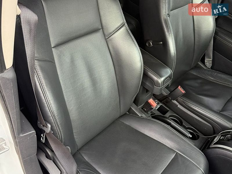 Позашляховик / Кросовер Jeep Compass 2015 в Чернігові