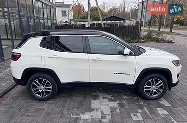 Внедорожник / Кроссовер Jeep Compass 2017 в Ровно