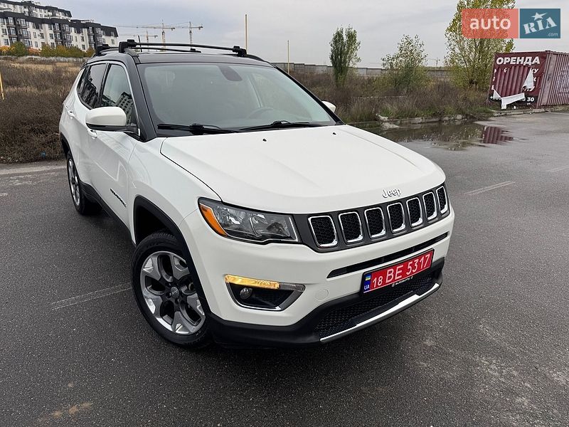 Внедорожник / Кроссовер Jeep Compass 2018 в Киеве