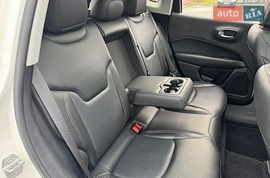 Внедорожник / Кроссовер Jeep Compass 2018 в Киеве