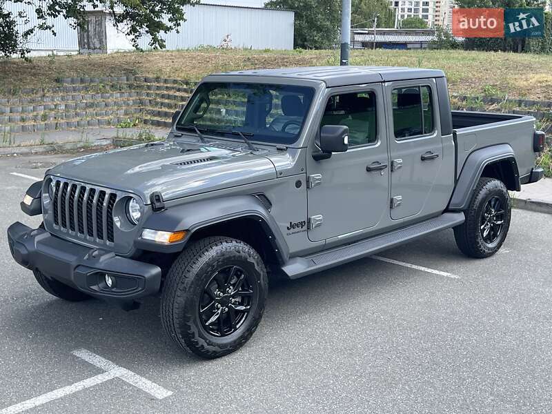 Пикап Jeep Gladiator 2022 в Киеве