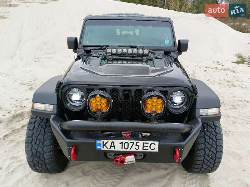 Пикап Jeep Gladiator 2020 в Киеве