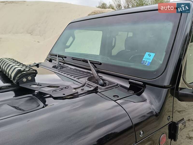 Пикап Jeep Gladiator 2020 в Киеве