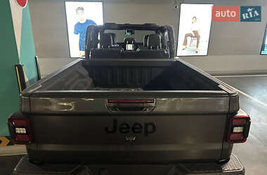 Пикап Jeep Gladiator 2021 в 