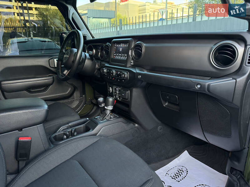 Пикап Jeep Gladiator 2022 в Киеве