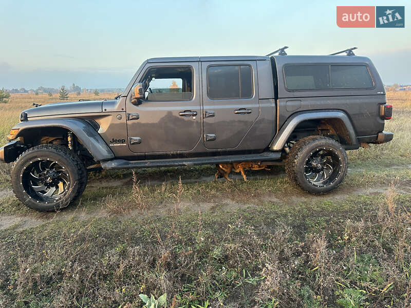 Пикап Jeep Gladiator 2021 в Киеве