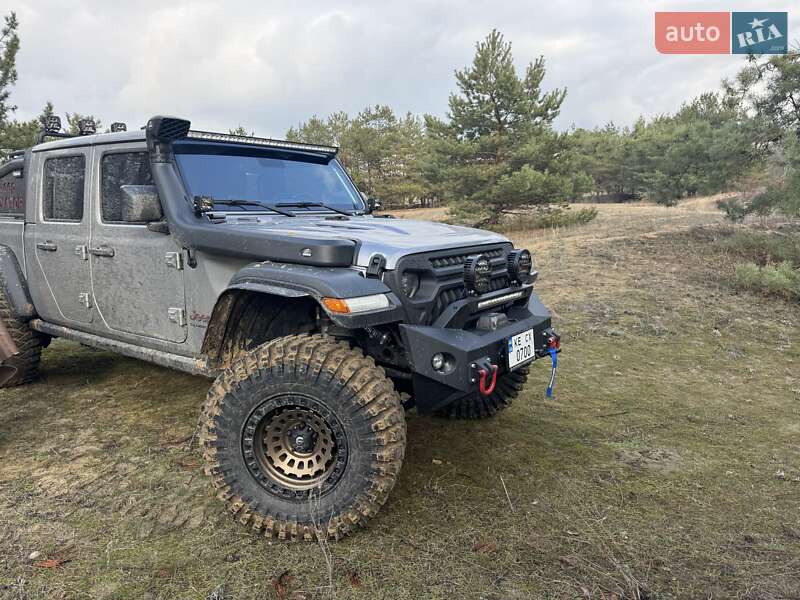 Пикап Jeep Gladiator 2019 в Днепре фото 7 Пикап Jeep Gladiator 2019 в Днепре