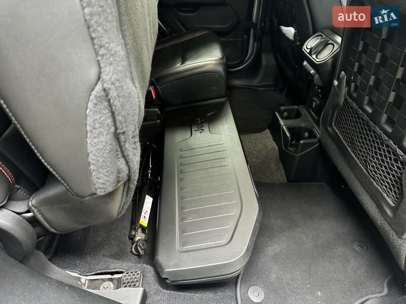 Пикап Jeep Gladiator 2019 в Днепре фото 15 Пикап Jeep Gladiator 2019 в Днепре