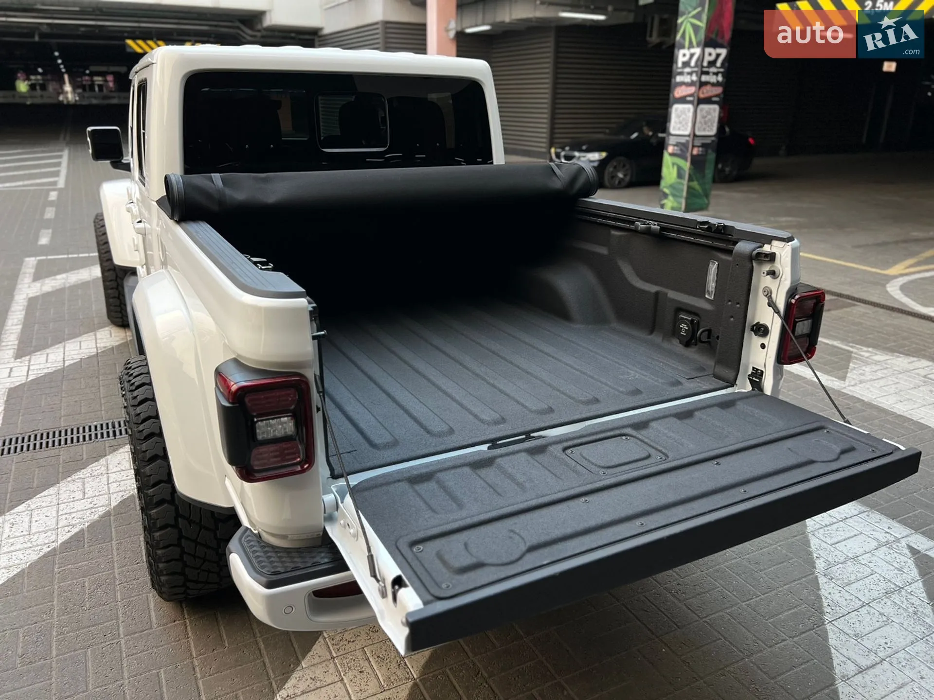 2021 Jeep Gladiator - мініатюра 15