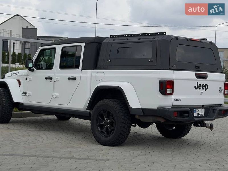 Пікап Jeep Gladiator 2021 в Львові