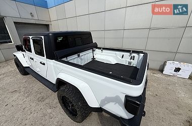 Пікап Jeep Gladiator 2023 в Дніпрі