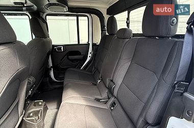 Пікап Jeep Gladiator 2023 в Дніпрі