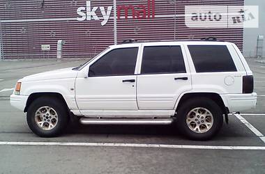 Внедорожник / Кроссовер Jeep Grand Cherokee 1997 в Киеве