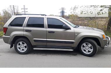 Внедорожник / Кроссовер Jeep Grand Cherokee 2005 в Киеве