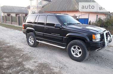 Внедорожник / Кроссовер Jeep Grand Cherokee 1998 в 
