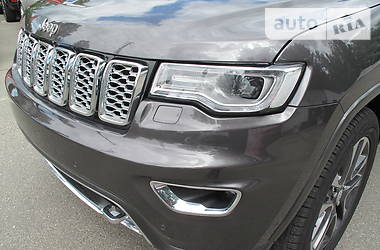 Позашляховик / Кросовер Jeep Grand Cherokee 2019 в 