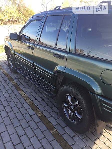 Позашляховик / Кросовер Jeep Grand Cherokee 1995 в Трускавці фото 21 Позашляховик / Кросовер Jeep Grand Cherokee 1995 в Трускавці