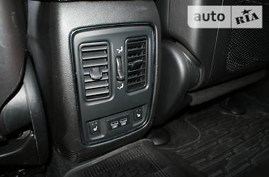 Позашляховик / Кросовер Jeep Grand Cherokee 2014 в 