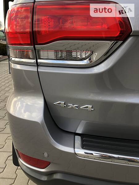 Позашляховик / Кросовер Jeep Grand Cherokee 2017 в Хмельницькому