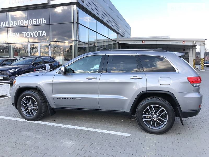 Позашляховик / Кросовер Jeep Grand Cherokee 2017 в Хмельницькому