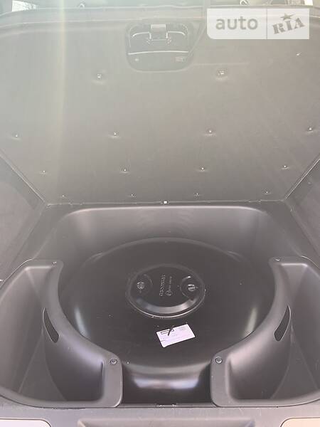 Позашляховик / Кросовер Jeep Grand Cherokee 2015 в Рівному