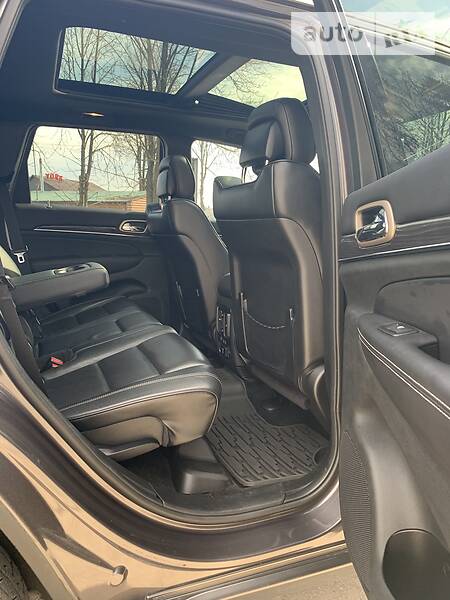 Позашляховик / Кросовер Jeep Grand Cherokee 2015 в Рівному