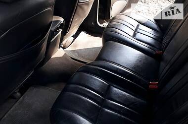 Внедорожник / Кроссовер Jeep Grand Cherokee 1998 в 