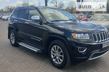 Позашляховик / Кросовер Jeep Grand Cherokee 2015 в 