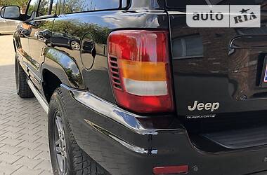 Внедорожник / Кроссовер Jeep Grand Cherokee 2004 в 