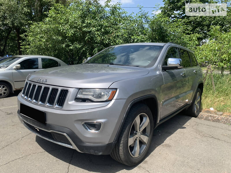 Позашляховик / Кросовер Jeep Grand Cherokee 2014 в Києві