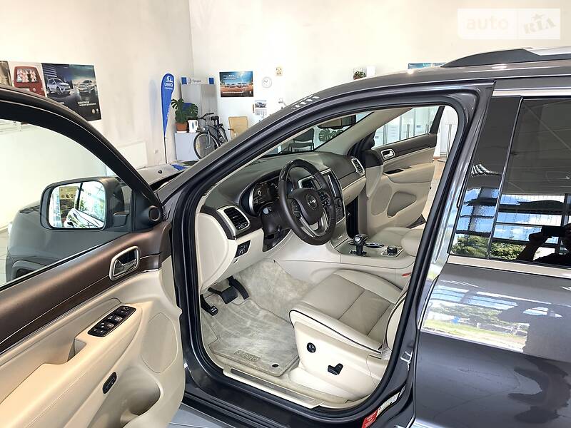 Позашляховик / Кросовер Jeep Grand Cherokee 2015 в Чернігові фото 12 Позашляховик / Кросовер Jeep Grand Cherokee 2015 в Чернігові