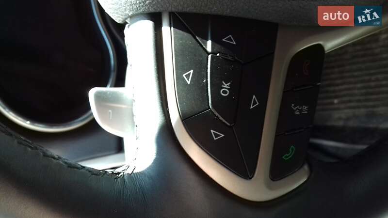 Внедорожник / Кроссовер Jeep Grand Cherokee 2016 в Сумах