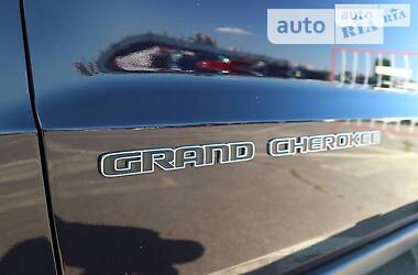 Позашляховик / Кросовер Jeep Grand Cherokee 2020 в Дніпрі