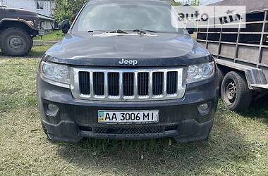 Позашляховик / Кросовер Jeep Grand Cherokee 2011 в Києві