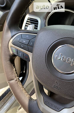 Позашляховик / Кросовер Jeep Grand Cherokee 2013 в Броварах