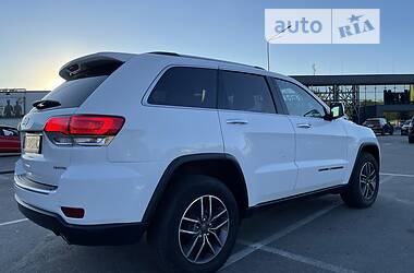 Позашляховик / Кросовер Jeep Grand Cherokee 2019 в 