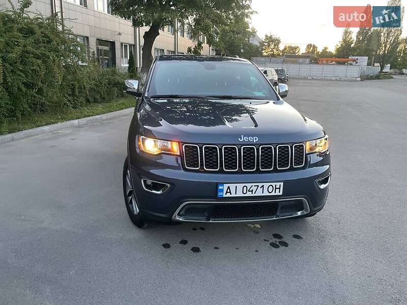 Внедорожник / Кроссовер Jeep Grand Cherokee 2019 в Киеве