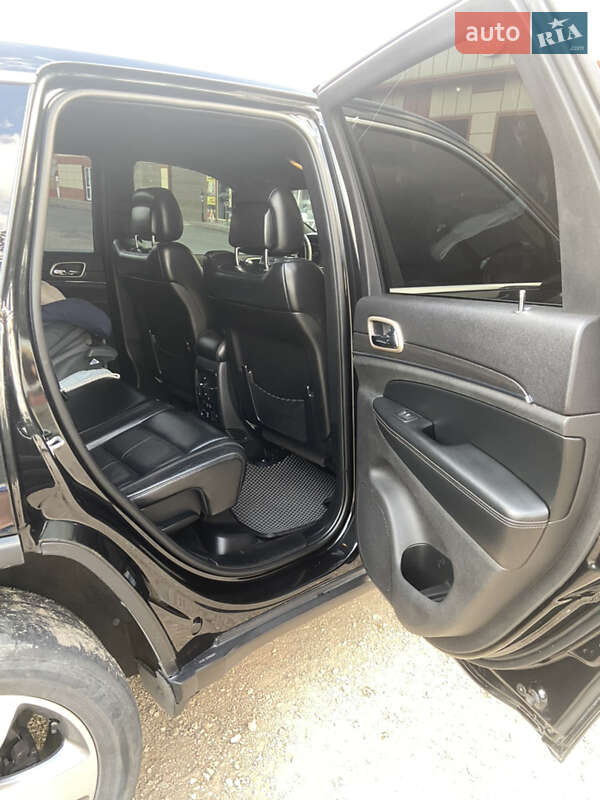 Внедорожник / Кроссовер Jeep Grand Cherokee 2015 в Славянске фото 12 Внедорожник / Кроссовер Jeep Grand Cherokee 2015 в Славянске