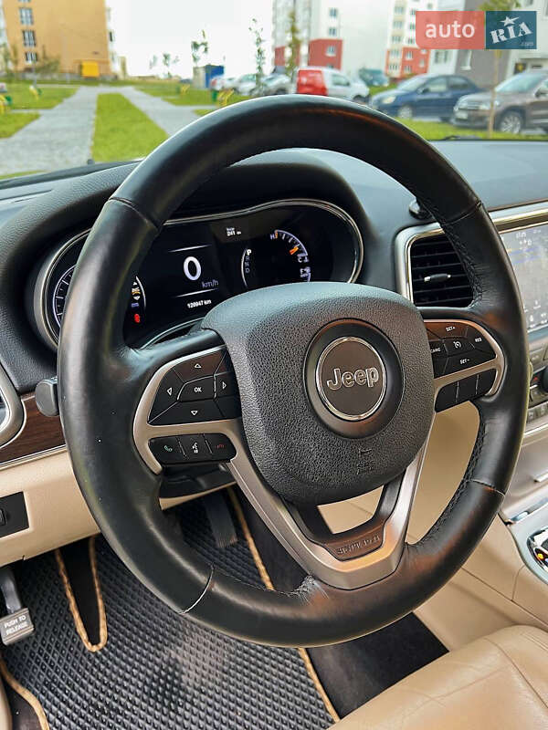 Позашляховик / Кросовер Jeep Grand Cherokee 2017 в Вінниці