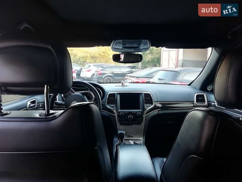 Внедорожник / Кроссовер Jeep Grand Cherokee 2017 в Чернигове