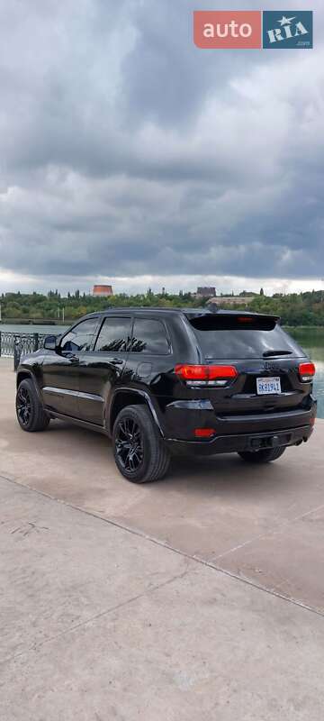 Внедорожник / Кроссовер Jeep Grand Cherokee 2020 в Кривом Роге