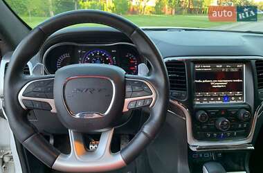 Позашляховик / Кросовер Jeep Grand Cherokee 2018 в 