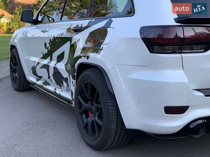 Внедорожник / Кроссовер Jeep Grand Cherokee 2018 в Киеве