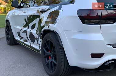 Позашляховик / Кросовер Jeep Grand Cherokee 2018 в 