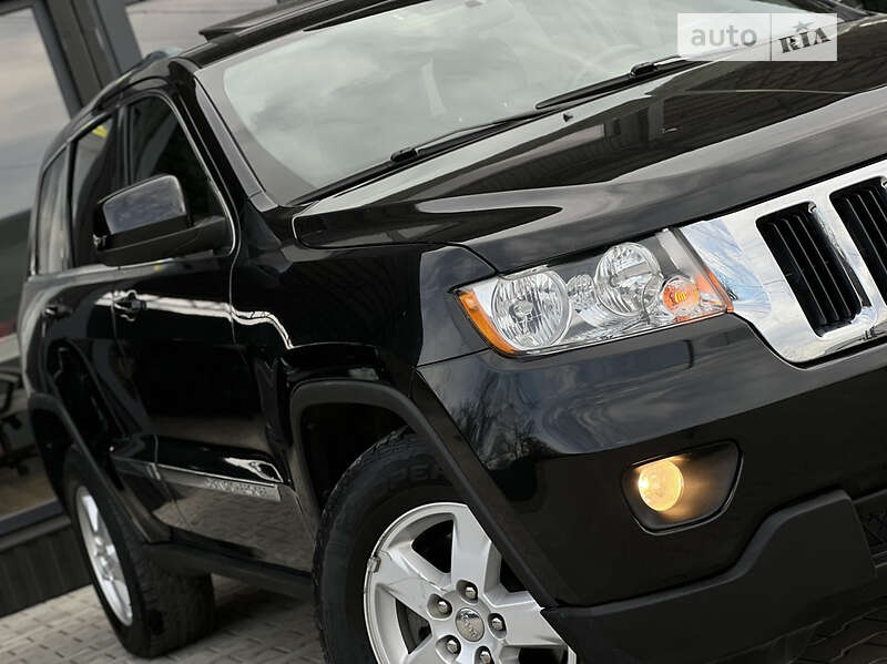 Внедорожник / Кроссовер Jeep Grand Cherokee 2010 в Коломые